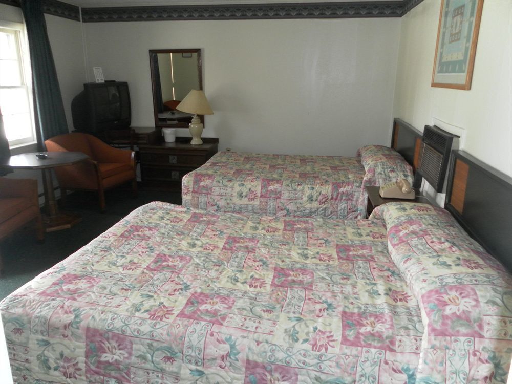 Tide Water Motel Hayes Ordinary Ngoại thất bức ảnh